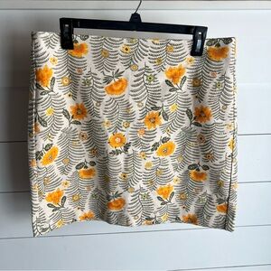 LOFT Women’s Pencil Skirt - Yellow and Textured Cream and Green Floral Size 10